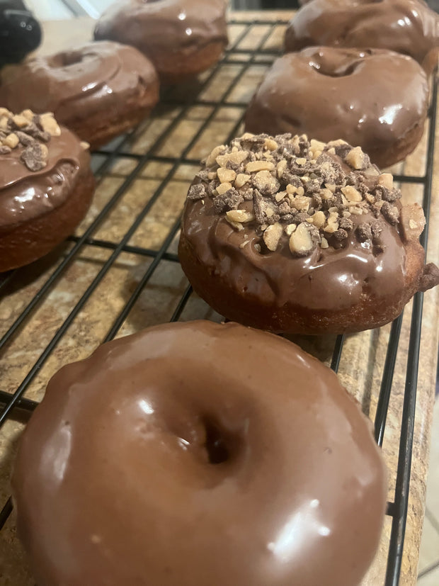 Chocholate Icing Cake Donuts
